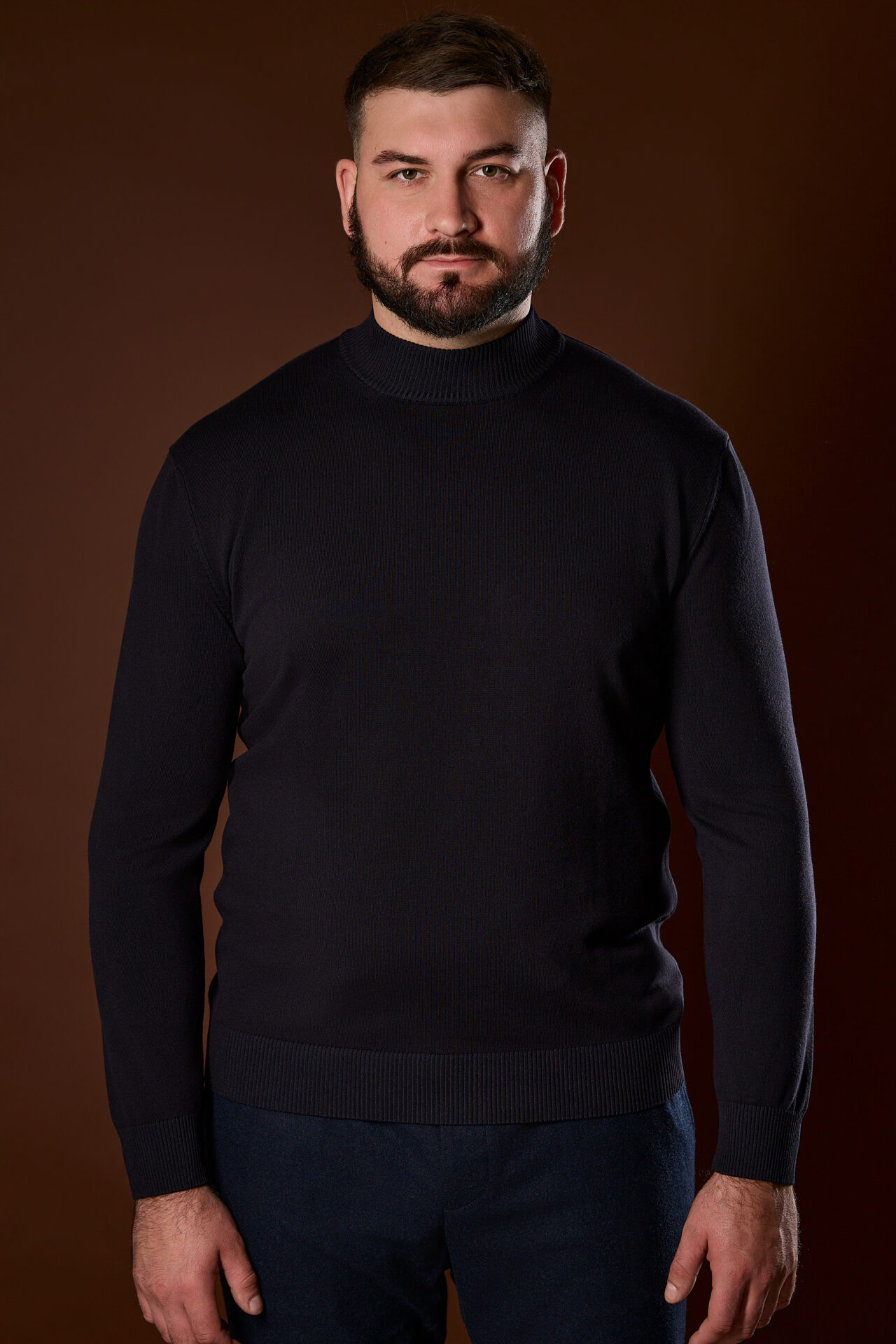 Palton elegant din lână, mărime mare, de culoare neagră