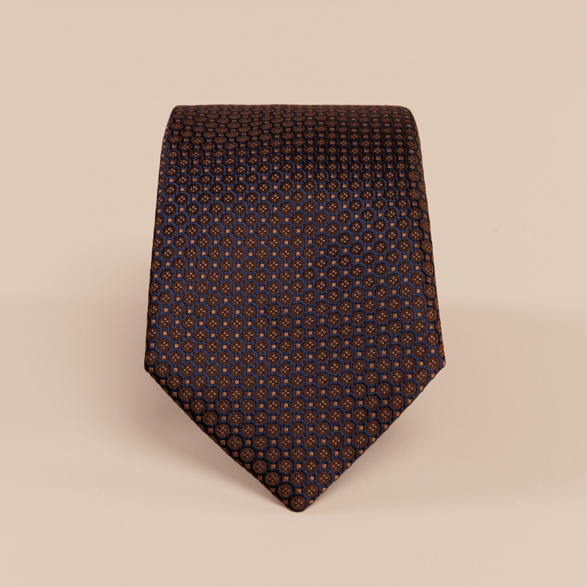 Classic Three-Piece Suit – Mocha